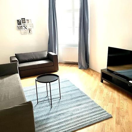 Brand New & Spacious Apartment In The City Centre 维也纳 外观 照片